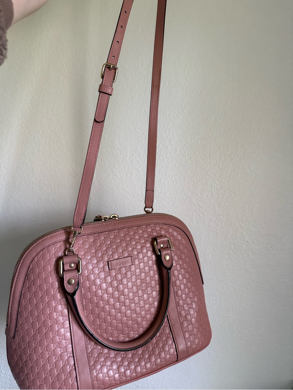 Gucci Dusty Rose Microguccissima Leather two way with Gold Hardware - Picture 2 of 9